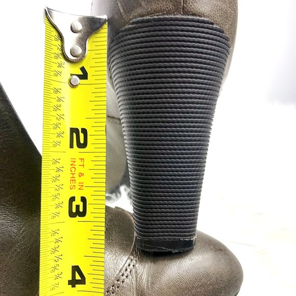 ROCKPORT Leather High Heel Zipper Boot, Sz 9.5 - Picture 6 of 7